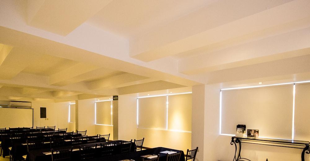Hotel Gran Plaza&convention Center