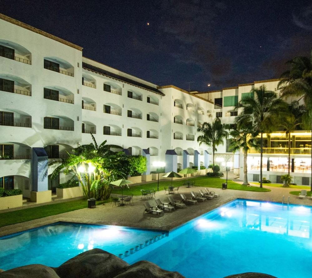 Gran Plaza&convention Center Hotel 4*