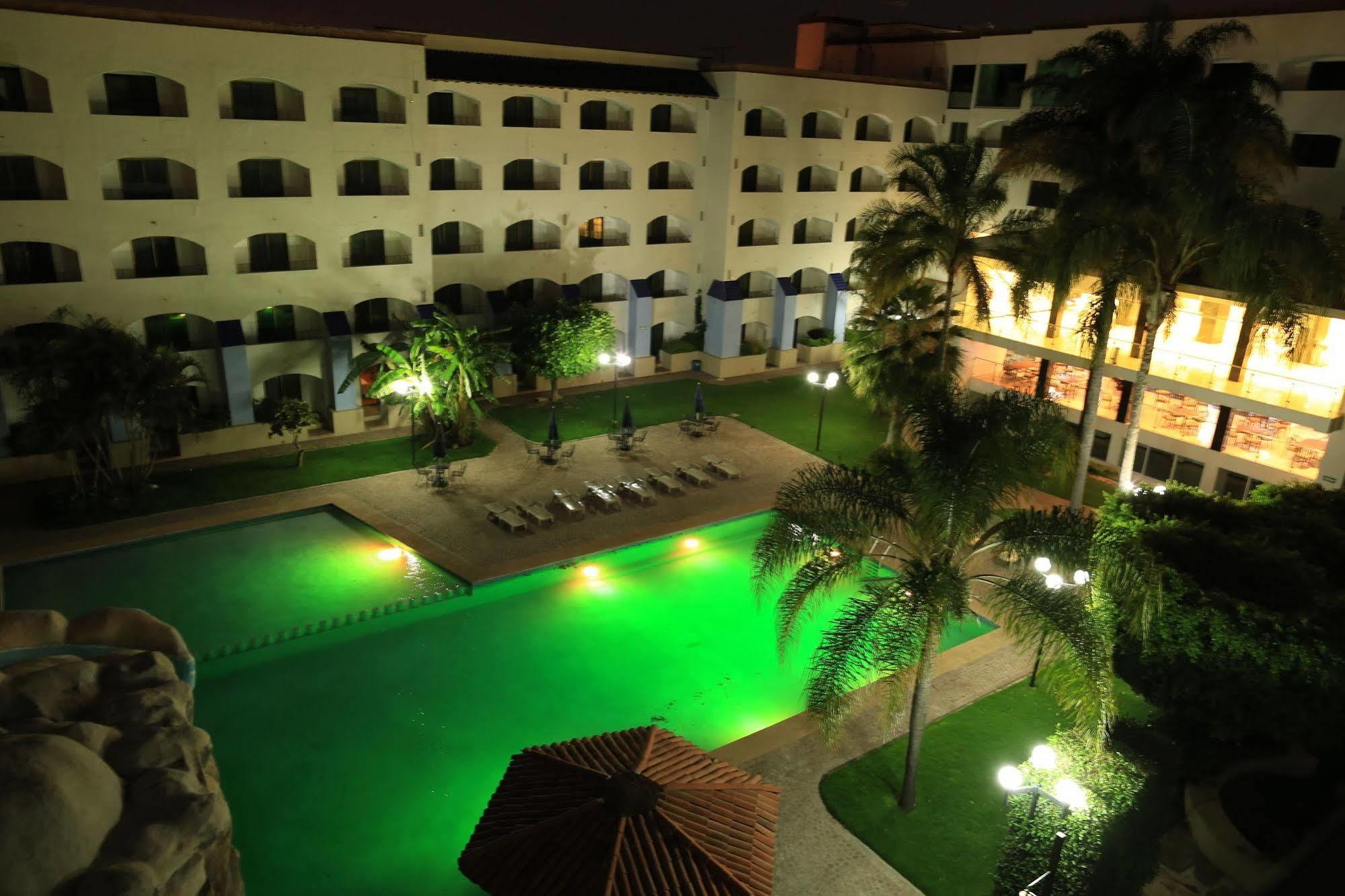 Hotel Gran Plaza&convention Center